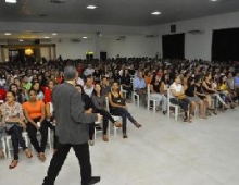 Imagem Palestra sobre Vendas para 1200 pessoas em Rondonópolis (MT)